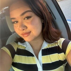 Meet your Posher, Arielle